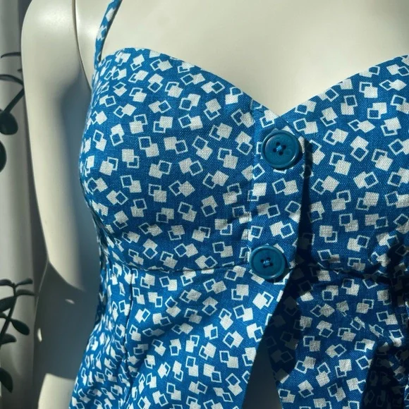 Reformation Veranda Linen Skirt size 2 and Alexandria top size 4 both in Samba. - Picture 6 of 9